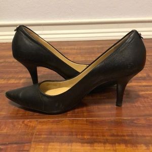 Micheal Kors low heel